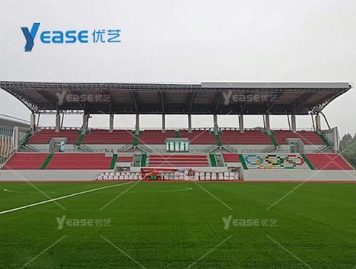 廣東省清遠(yuǎn)連州體育場(chǎng)（第十六屆省運(yùn)會(huì)場(chǎng)館）