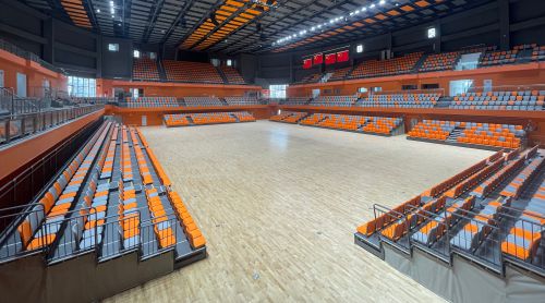 體育場館伸縮看臺設(shè)備的安全操作與科學(xué)養(yǎng)護之道